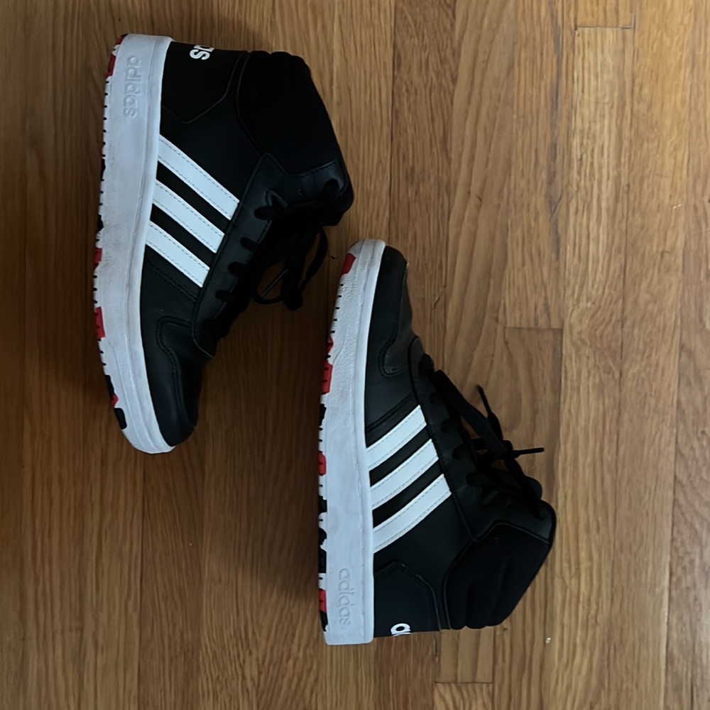 Adidas sneaker